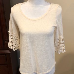 Charlotte Russe cream color 3/4 sleeve top